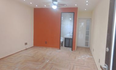 LOCAL COMERCIAL EN RENTA DE 40M2 EN VILLAS DEL SOL SAN JUAN DEL RÍO