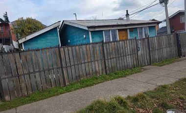 SE VENDE PROPIEDAD DE 299 MTS2. EN LA CIUDAD DE COYHAIQUE. REGION DE AYSEN