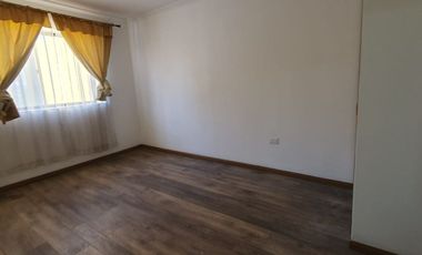Se Arrienda Casa Amplia Para Familias Grandes, En Peñaflor