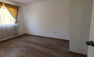 Se Arrienda Casa Amplia Para Familias Grandes, En Peñaflor