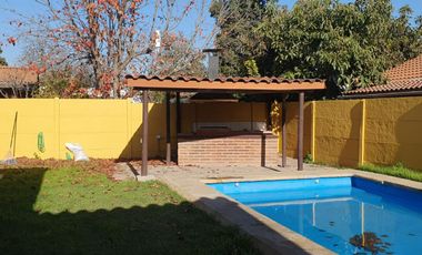 Se Arrienda Casa Amplia Para Familias Grandes, En Peñaflor