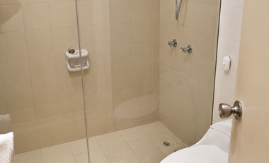 ✨ Vendo Acogedor Departamento con Vista al Parque en San Isidro – 86 m² + Cochera para 2 Autos