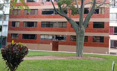 ✨ Vendo Acogedor Departamento con Vista al Parque en San Isidro – 86 m² + Cochera para 2 Autos