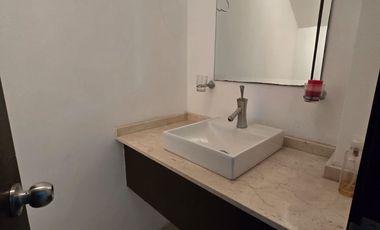 Casa en Venta en Samborondón - Urbanización Las Riberas, Guayas Ecuador
