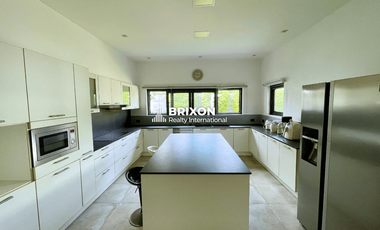 House For Sale in San Fernando, Pampanga: ₱39.5M Modern Luxury Home on 900 sqm Lot