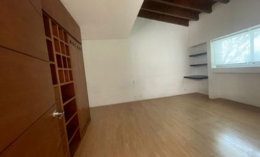 Renta de amplia casa en cluster La Isla
