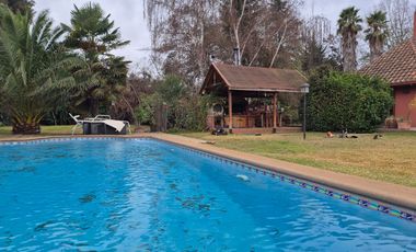 Se Vende Exclusiva Casa en Sector Las Rastras – Camino La Viña - Calle El Aromo