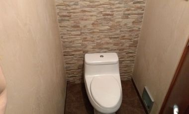 VENDO DEPA VACIO, MUY COMPLETO, E IMPECABLE EN AV. VELASCO ASTETE, CHACARILLA - SURCO
