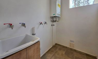 SE ARRIENDA DEPARTAMENTO AMPLIO | SEGUNDO PISO | ALGARROBO