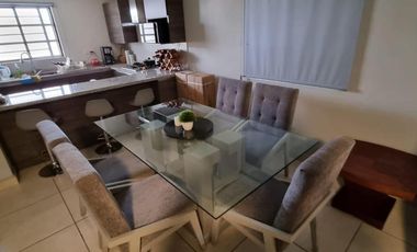 Casa en Renta Amueblada en Fraccionamiento Altabrisa Premier