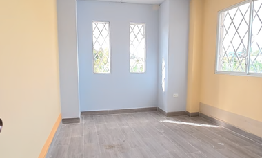 Venta de casa en Santa Lucía sector laguna de Yambo