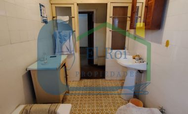 OPORTUNIDAD, AMPLIA CASA EN PLAYA ANCHA