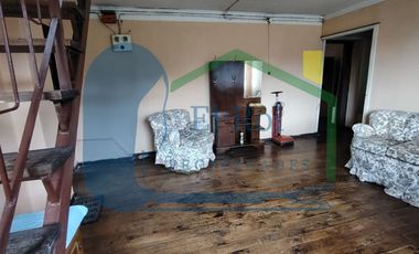 OPORTUNIDAD, AMPLIA CASA EN PLAYA ANCHA