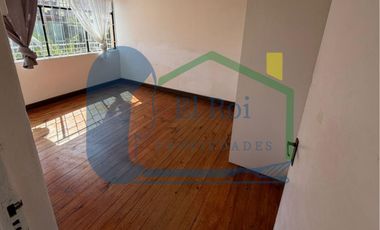 OPORTUNIDAD CASA PARA REMODELAR