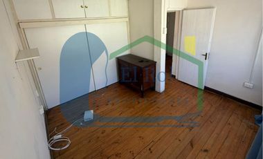OPORTUNIDAD CASA PARA REMODELAR