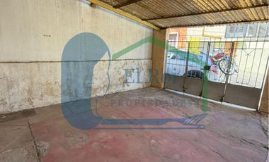 OPORTUNIDAD CASA PARA REMODELAR