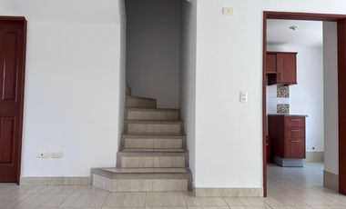 Casa en Venta Pomasqui, conjunto Alcázar de Toledo II, Quito Ecuador