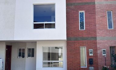 Casa en Venta Pomasqui, conjunto Alcázar de Toledo II, Quito Ecuador