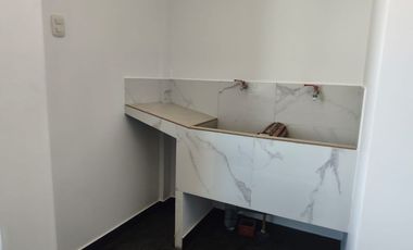 Departamento En Alquiler Urb Pte Blanco