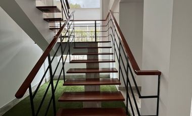 Casa semicampestre en renta en el norte de Armenia