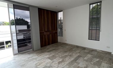Casa semicampestre en renta en el norte de Armenia