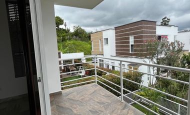 Casa semicampestre en renta en el norte de Armenia