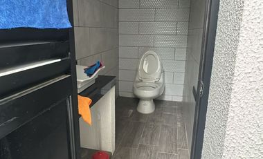 ALQUILO CASA EN URB. EL CONDADO VICOLINCI