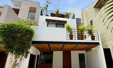 Hermosa casa en Renta en Aldea Serena Playa del Carmen