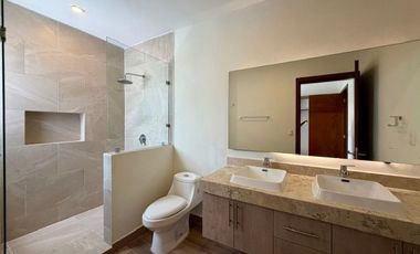 Hermosa casa en Renta en Aldea Serena Playa del Carmen