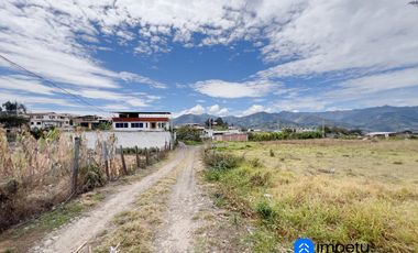 En venta terreno urbano en sector Congoya - Belén a pocos metros del redondel del plateado