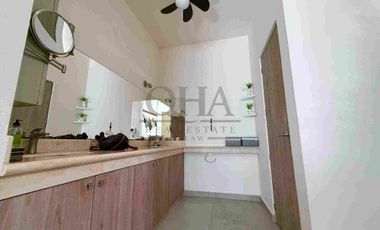 se renta o vende casa en residencial cumbres Cancún
