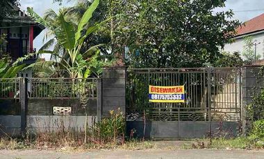 rumah di sewakan dekat kuta mandalika dan airport