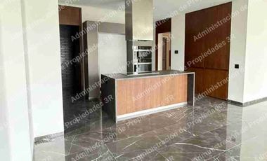 Exclusividad y Sofisticación en la Cúspide de la Zona Diamante: Torre 4000, West Point