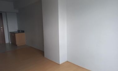 Unfurnished Studio Unit for Lease or Sale @ OAP