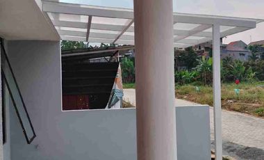 Rumah 2 lantai ready stock 4 unit, jatisampurna, bekasi