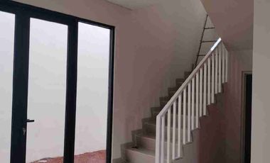 Rumah 2 lantai ready stock 4 unit, jatisampurna, bekasi