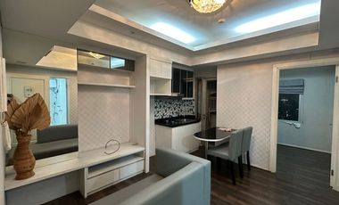 Apartemen Green Lake Sunter 2BR+ studio Connecting 64m furnish interior, view danau, hadap selatan