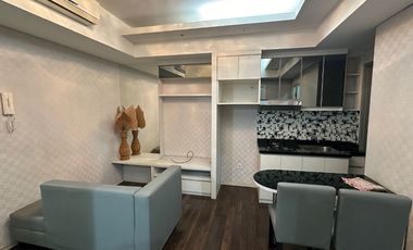 Apartemen Green Lake Sunter 2BR+ studio Connecting 64m furnish interior, view danau, hadap selatan