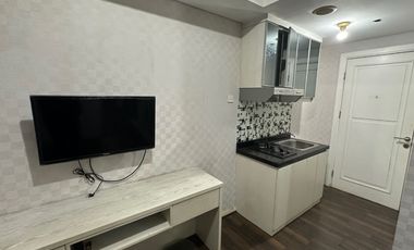 Apartemen Green Lake Sunter 2BR+ studio Connecting 64m furnish interior, view danau, hadap selatan