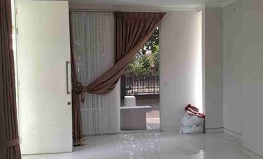 Disewakan Rumah Rapi dan Siap Huni di Discovery Bintaro Jaya, Tangerang Selatan