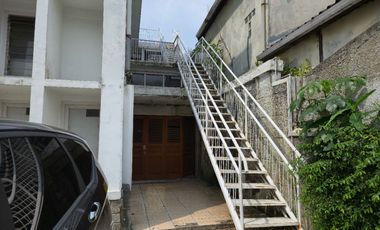 Dijual Ruang Usaha 3 Lantai SHM di Ciwaringin, Jantung Bogor Tengah