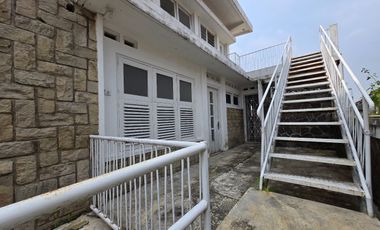 Dijual Ruang Usaha 3 Lantai SHM di Ciwaringin, Jantung Bogor Tengah