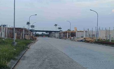 RUMAH CASLANO 10 X 18