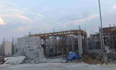 RUMAH CASLANO 10 X 18