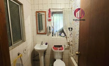 Venta de casa de dos pisos, 5 hab, 3 baños, Cerro Alegre, Valparaíso