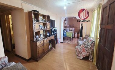 Venta de casa de dos pisos, 5 hab, 3 baños, Cerro Alegre, Valparaíso