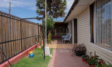 *¡Se vende preciosa casa en Villa Alemana!* 🏡a pocas cuadras de estación Sargento Aldea