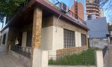CASA DE 6 AMBIENTES