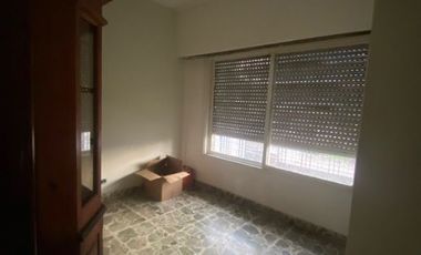 CASA DE 6 AMBIENTES