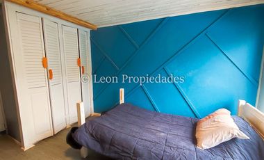 Leon Propiedades vende sitio con casa en sector Lo Águila, Curacaví.